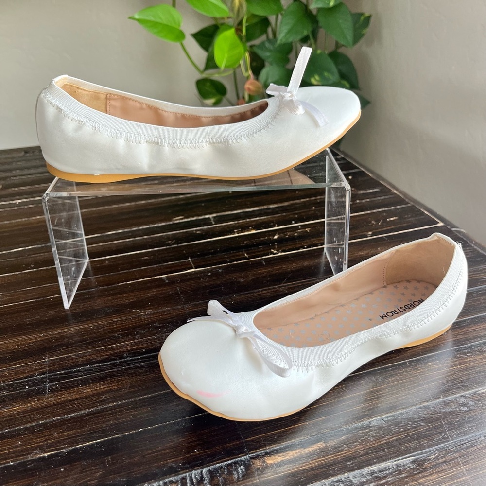 NORDSTROM Kids Elise Ballet Flat In White NEW - Picture 4 of 13